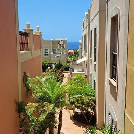 Casa Nora アパート