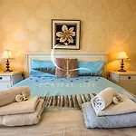 Casa Nora شقة بالم مار